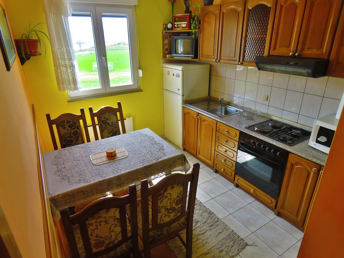 Apartment Ribnjak 10 Omiš Buitenkant foto