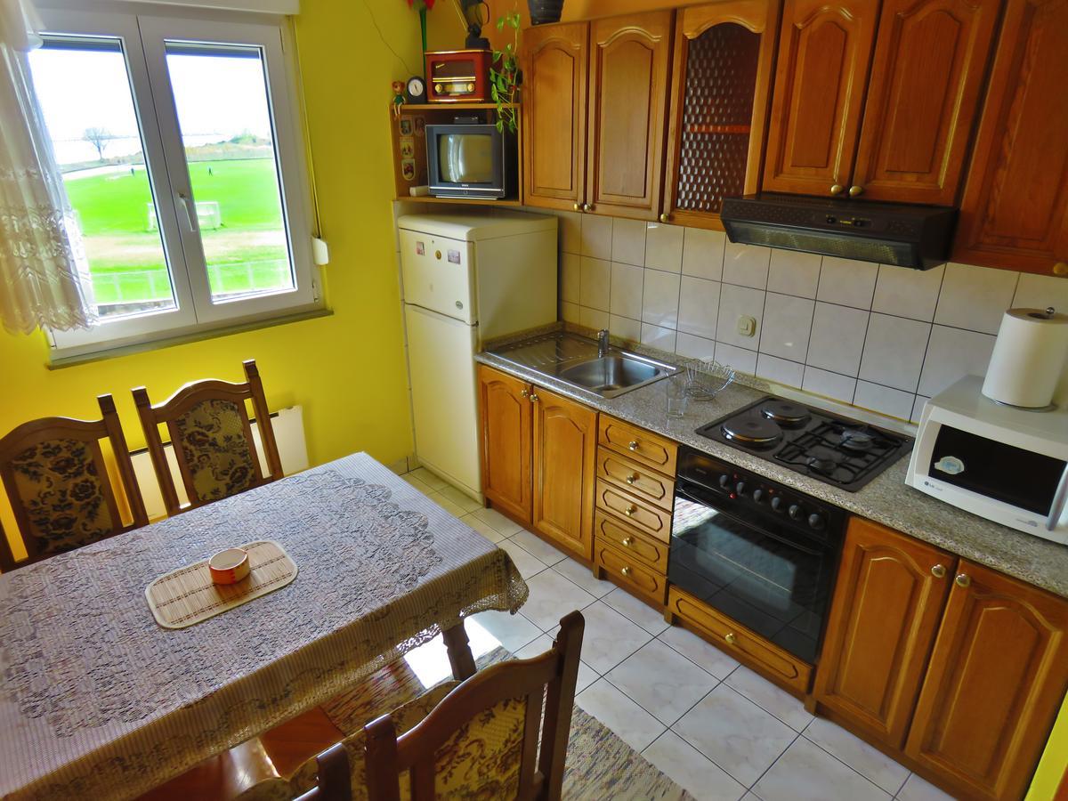 Apartment Ribnjak 10 Omiš Buitenkant foto