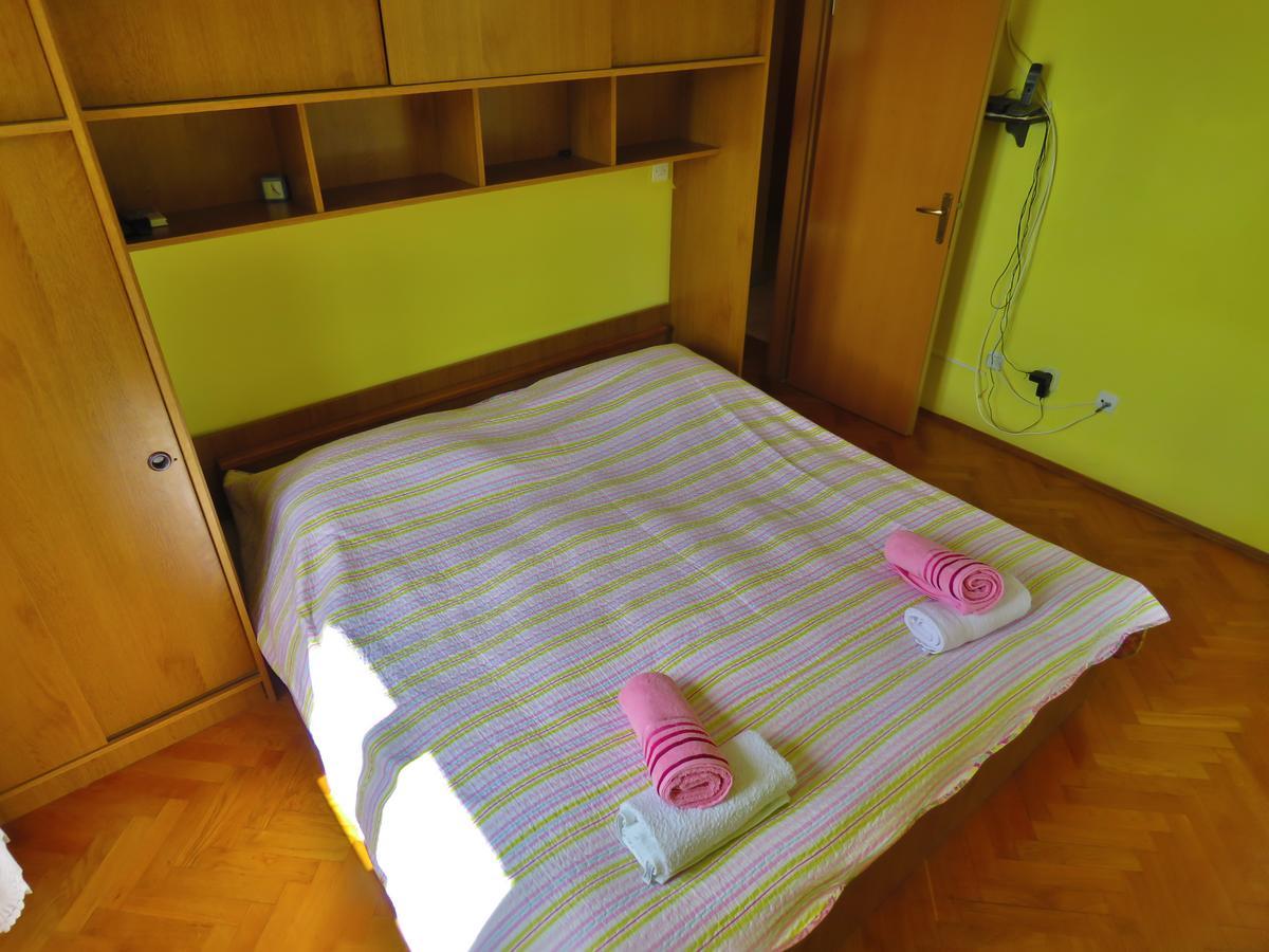 Apartment Ribnjak 10 Omiš Buitenkant foto