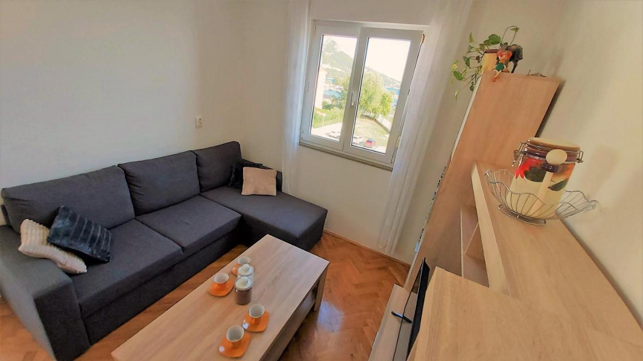 Apartment Ribnjak 10 Omiš Buitenkant foto